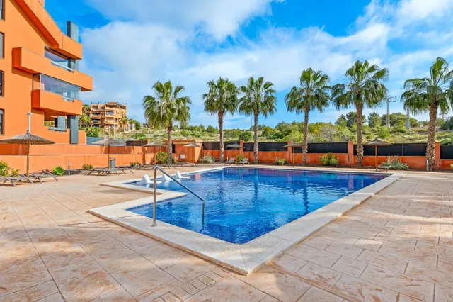 APARTAMENTO DE 2 DORMITORIOS Y 2 BAÑOS EN ORIHUELA COSTA — 11