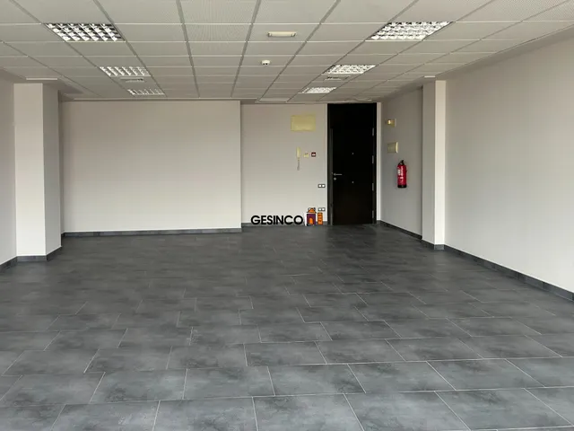 OFICINAS EN ALQUILER EN LA PRINCIPAL ARTERIA EMPRESARIAL DE ONTINYENT — 6