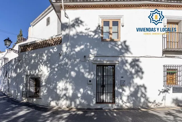 Casa reformada en el Camino del Sacromonte — 38
