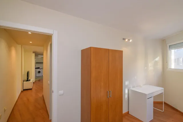 OFICINA EN VENTA EN PLANO CENTRO DE MANRESA — 5