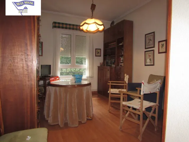 CHALET CON 2000 M2 DE PARCELA — 16