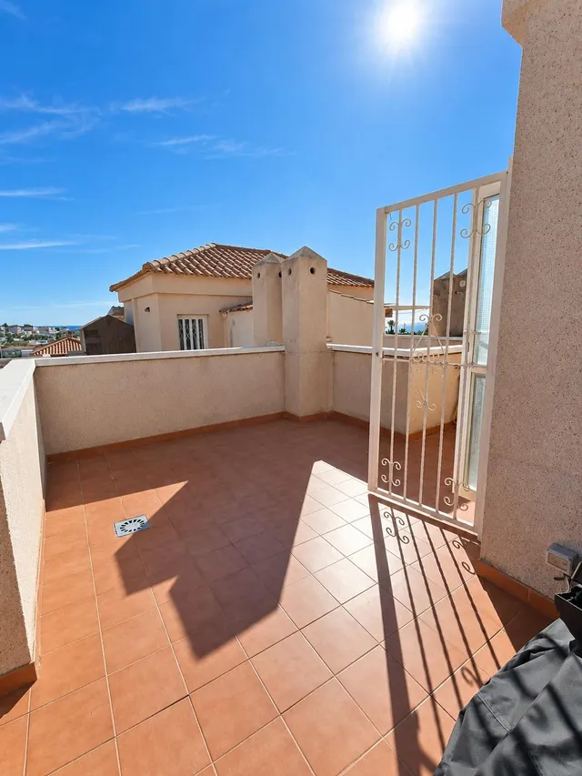 Fantastica vivienda con piscina comunitaria, ideal para familias — 18