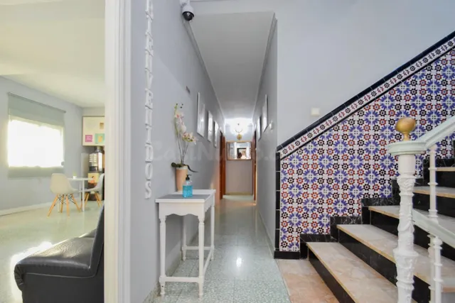 Hostal en Santa Fe 15 habitaciones y piso propio en primera  - foto 4