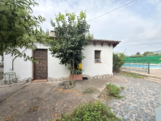 Chalet en Beniarjó con casa de invitados, piscina, jardines y vistas despejadas de 360° — 12
