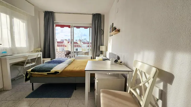 Estudio con piscina. parquing y vista al mar - foto 4