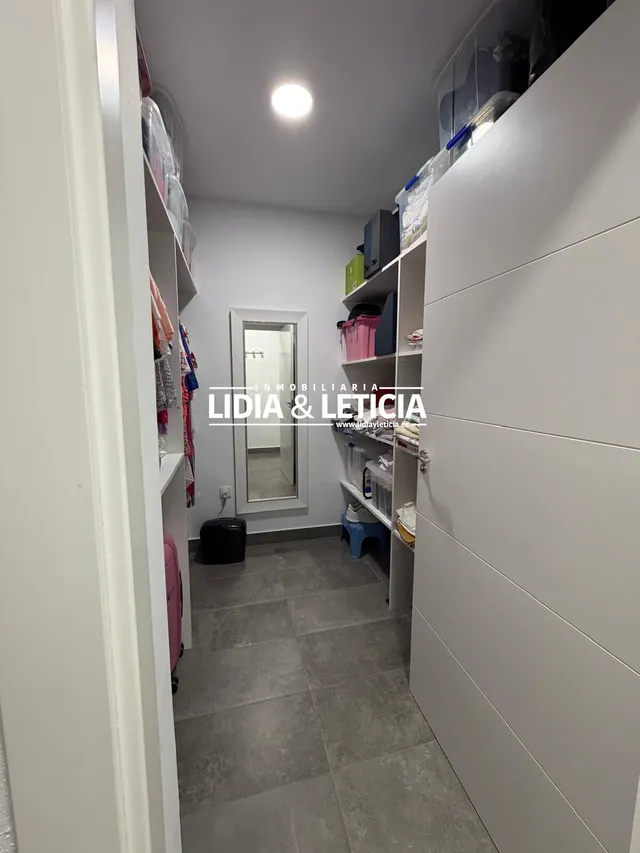 Fantástico Chalet en una sola planta — 31