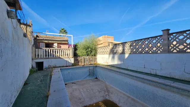 Casa con piscina y gran potencial en Sa Indiotería — 45