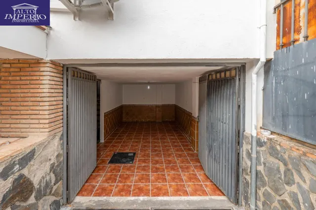 Encantadora Casa Reformada en Ogijares con Vistas y Espacios para Disfrutar — 39