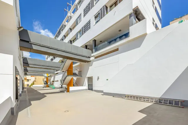 Ático de 3 dormitorios con 2 terrazas y vistas al Parque Juan Pablo II – 7 Palmas — 41