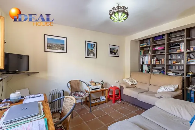 GR3929 - Alhama de Granada - Casa de pueblo reformada con patio delantero y azotea — 12