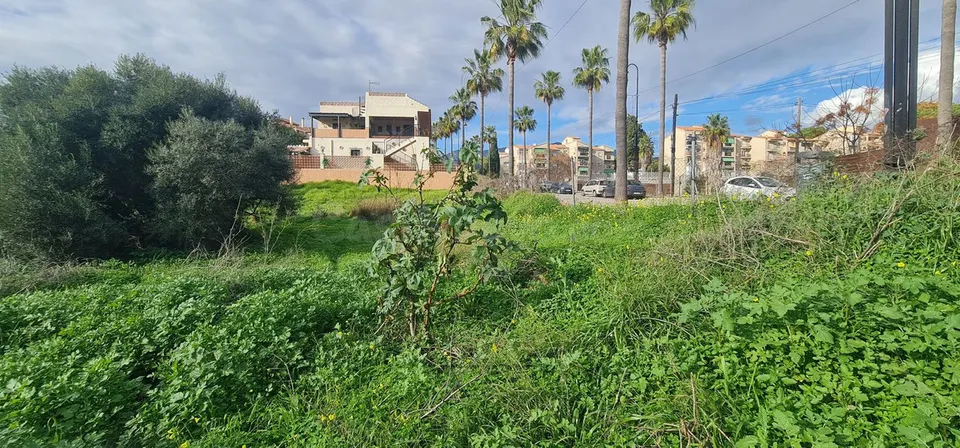 Parcela 560m² en venta - Riviera del sol