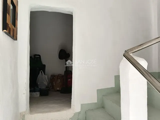 Se vende encantadora casa semi reformada en el corazón de Aspe — 20