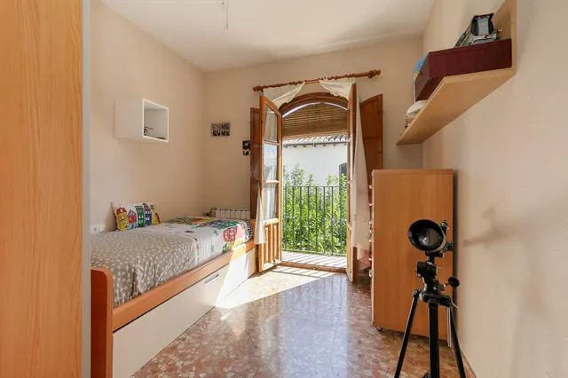 TU NUEVA VIVIENDA EN URBANIZACION EXCLUSIVA JUNTO A GRANADA — 13