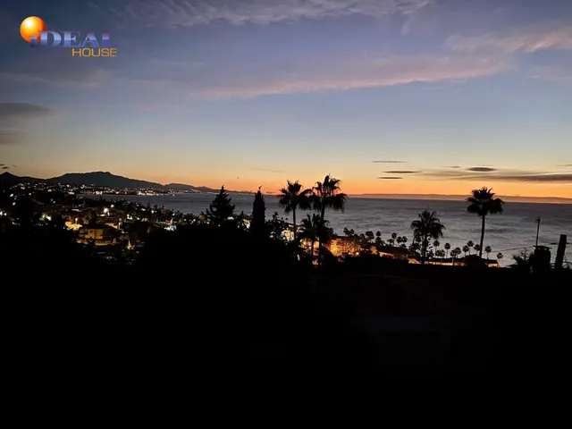 Preciosa casa en Estepona (Málaga) con maravillosas vistas al mar — 49