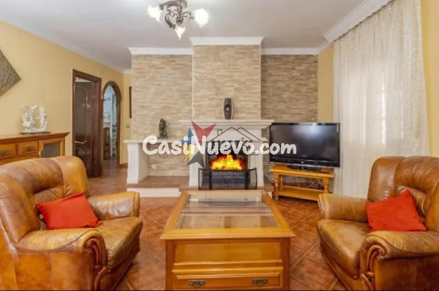 Adosada en Venta en Málaga Málaga PUERTO DE LA TORRE - foto 2