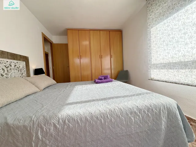 Apartamento 3 habitaciones 92m² en alquiler - 1a linea — 29
