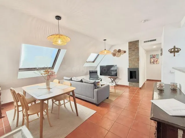 Exclusivo ático en venta en el centro de Fuengirola con espe - foto 4