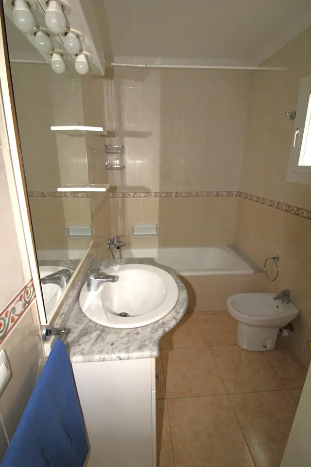 Bonito y amplio piso con terraza — 20