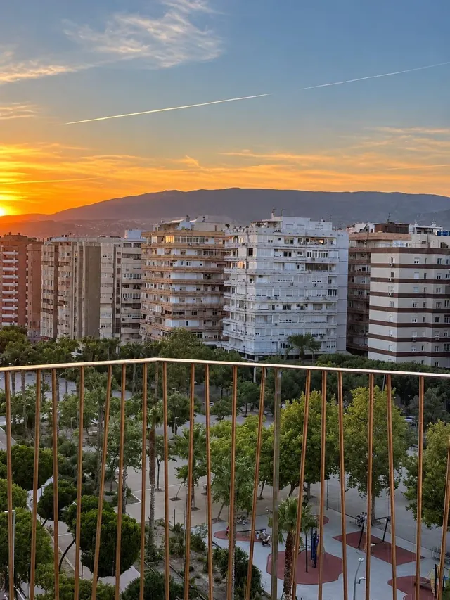 Se vende piso en edificio Suncret