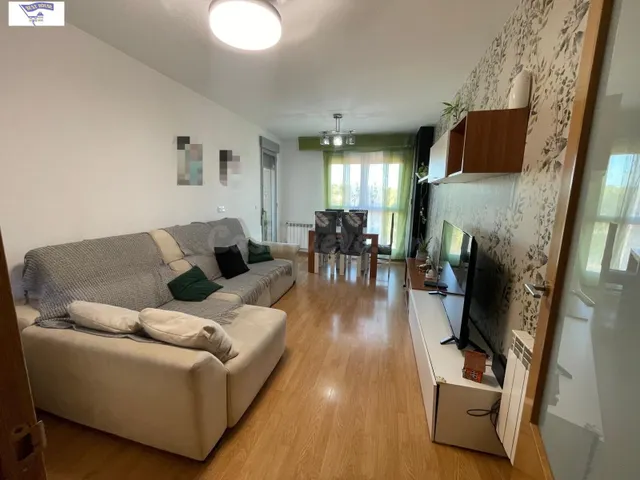 APARTAMENTO EN IMAGINALIA CON PISCINA COMUNITARIA, GARAJE Y 