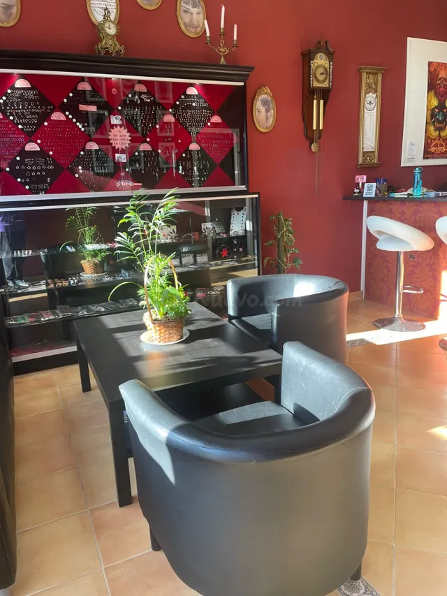 Traspaso de centro de Estética, Tatuaje y Piercing - foto 2