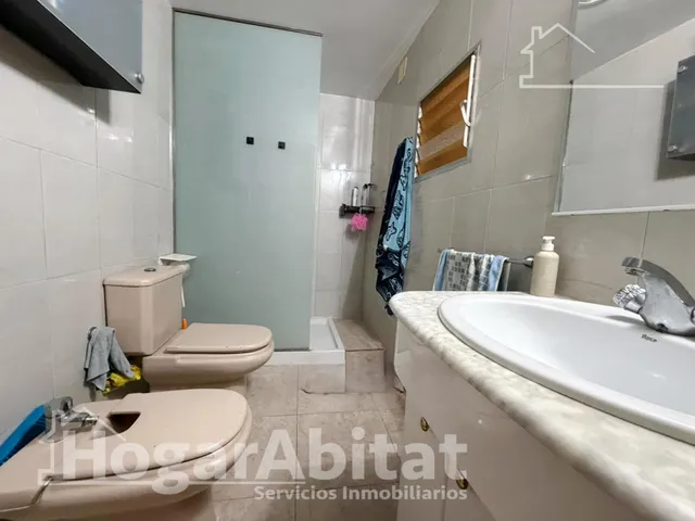 Amplia casa con terraza y garaje cerca de la playa de Sagunto — 34