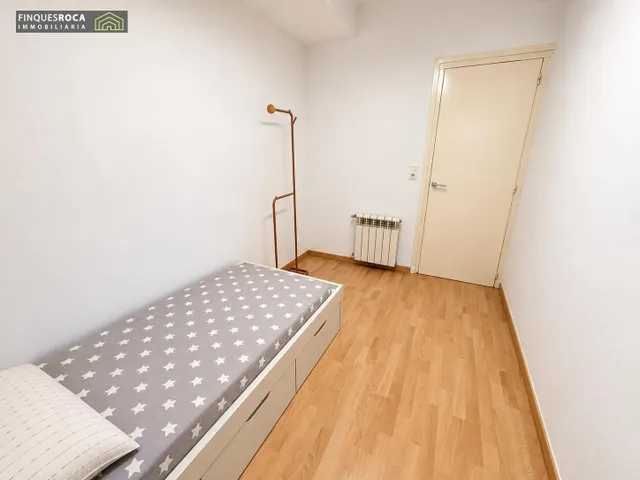 Casa céntrica y muy luminosa, con almacén de 105 m2 y magnífica terraza privada de 70 m2. — 20