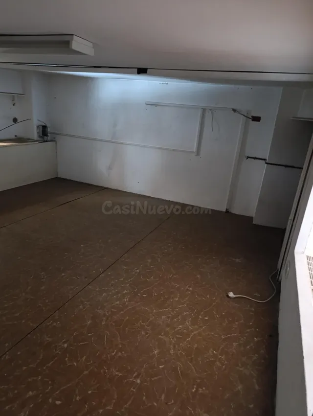 SE VENDE LOCAL COMERCIAL EN CALLE MAYOR DE EL PALMAR - foto 4