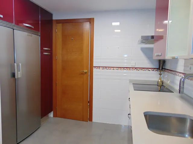 PISO DISPONIBLE EN ALQUILER CALLE CARTAGENA PROSPERIDAD — 17
