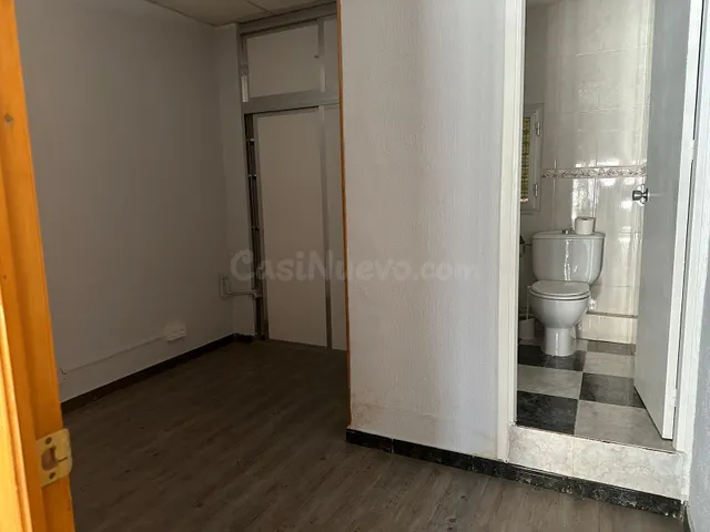 Local comercial 41m² en alquiler - Ronda de Triana-Patrocini - foto 2