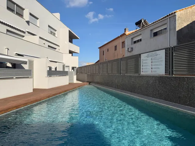 APARTAMENTO CON PISCINA COMUNITARIA Y PARKING EN JESUS I MARIA, DELTEBRE — 25