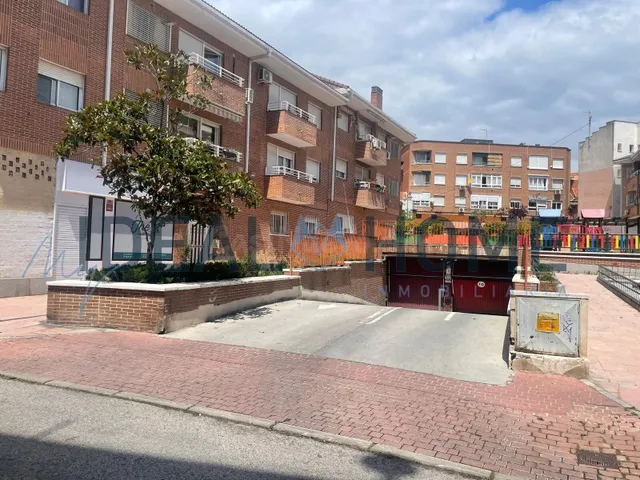 Garaje 16m² en venta - Arroyo de la vega - foto 2