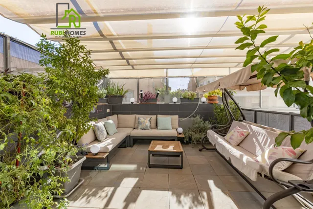 Espacio, confort y calidad: magnífica vivienda unifamiliar adosada — 11