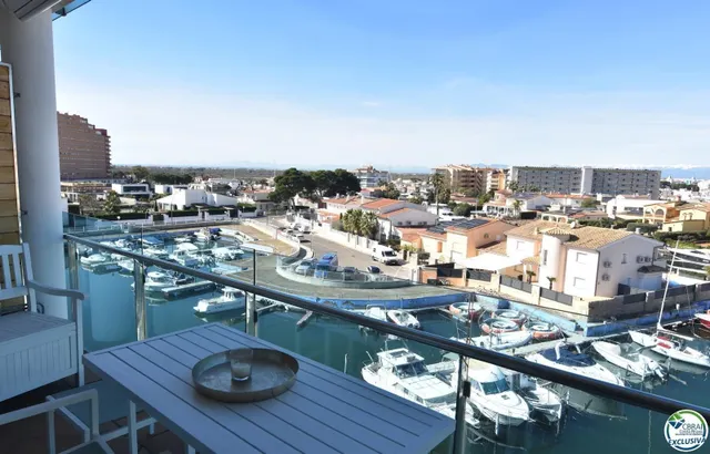 Encantador apartamento con licencia turística y vistas al ca - foto 3
