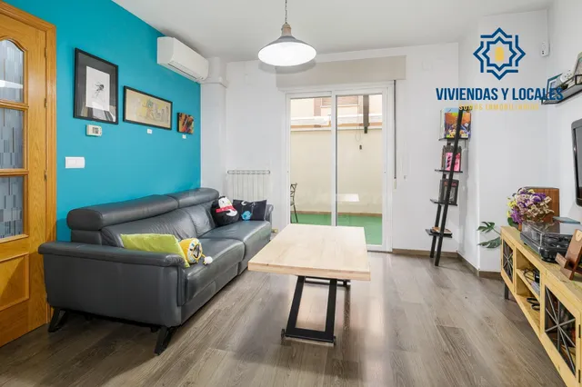 ¡Tu nuevo hogar te espera en Churriana de la Vega! Casa ados - foto 2