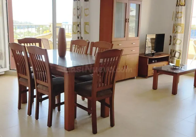 PISO 3 habitaciones PALOMARES