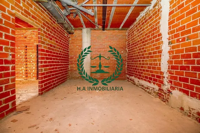 SE VENDE LOCAL EN TORRELAGUNA. PVP.151.000 — 12