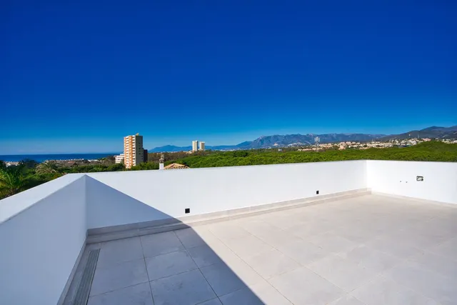 Chalet 6 habitaciones 479m² en venta - Marbella — 23