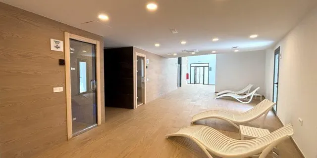 *** OBRA NUEVA TERMINADA. ATICO FRENTE AL MAR, LISTO PARA ENTRAR A VIVIR !!!. — 27