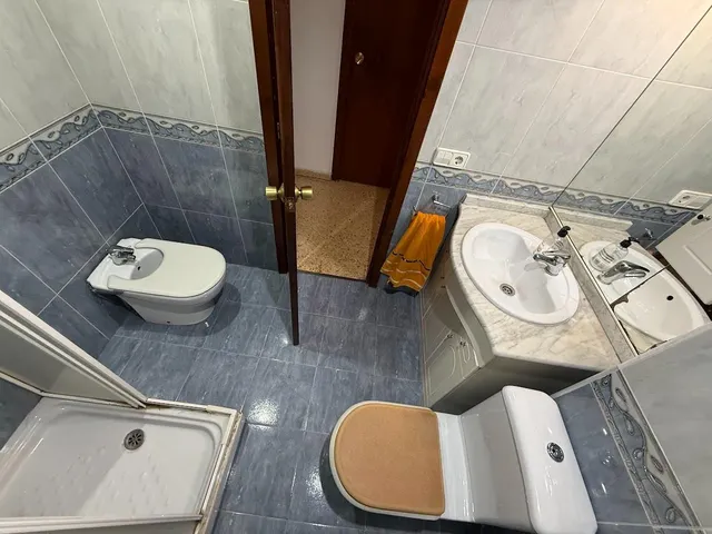 Piso Semireformado con ascensor en Mislata — 14