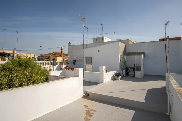 Casa independiente con jardín, patio y azotea en San Fernando — 44