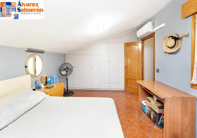 Se vende bonita casa en cajar — 26
