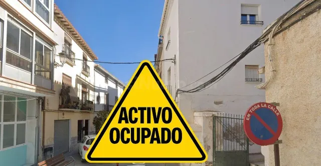 PISO EN BAZA