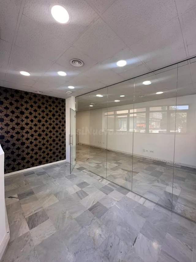 Local comercial 1 habitación 76m² en venta - Marbella — 3