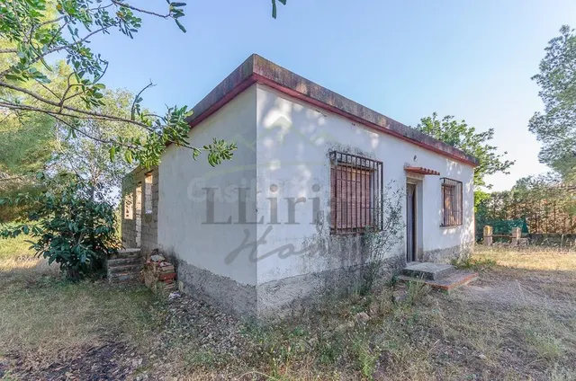 Ref. 04375- EXCLUSIVA- Chalet con múltiples posibilidades en