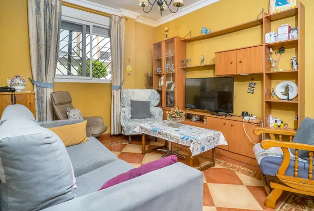 Adosado 6 habitaciones 276m² en venta - Centro — 50