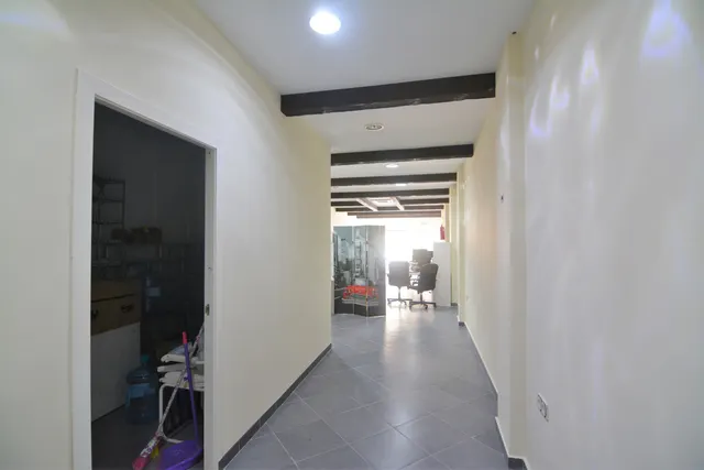 Local comercial 85m² en venta - Centro — 15