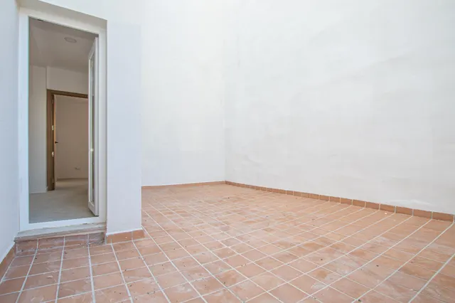 ¡Exclusiva planta baja de obra nueva ideal para familias en Palma de Mallorca! — 27