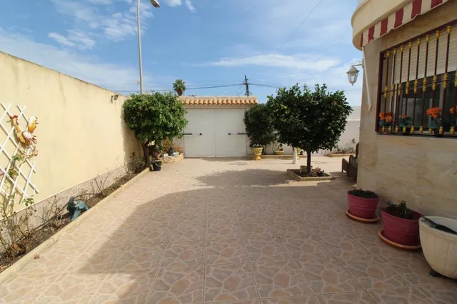 Magnifico chalet con piscina propia, un oasis para sus dias de descanso o si lo desea para vivir todo el año — 33