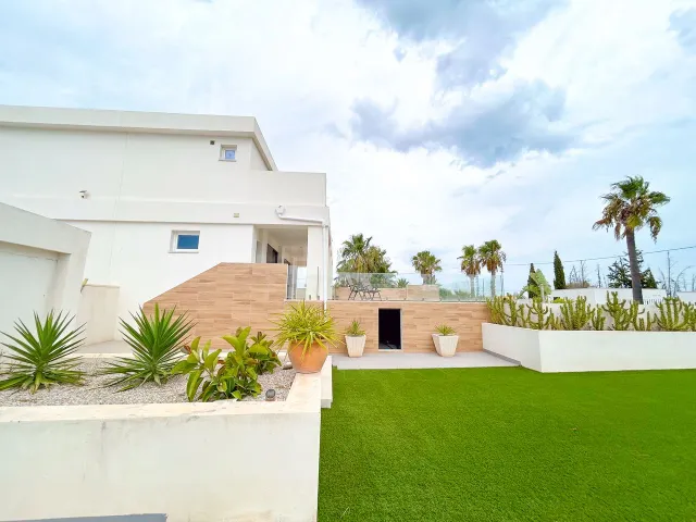 Villa 8 habitaciones 377m² en venta - Pueblo 8 — 9